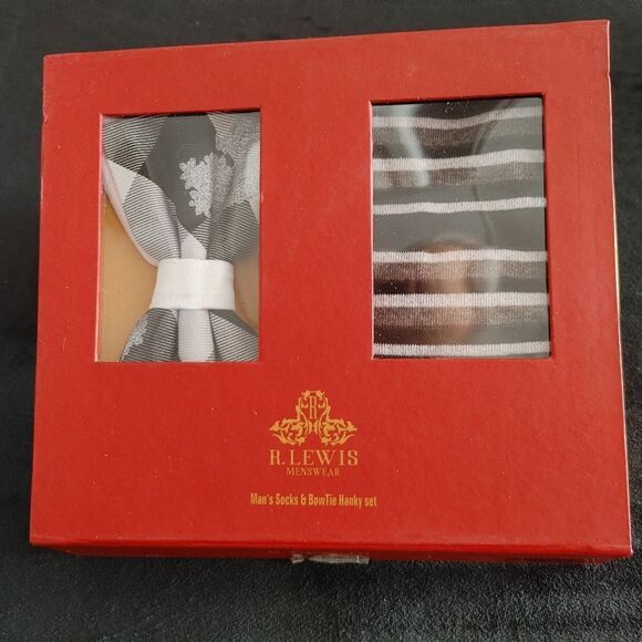 ROBERT LEWIS BLK/WHT BOWTIE, POCKET SQUARE, SOCK 3 PIECE COMBO SET. - Picture 4 of 6